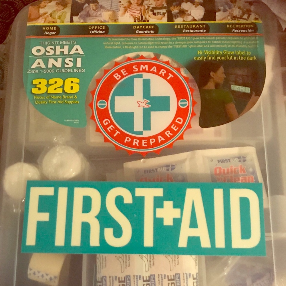 FIRST AID kit 326 pieces